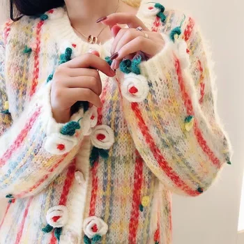 Vintage Outono-Inverno De Luxo Manual De Crochê Floral Casaquinho De Malha De Doce De Menina Cor De Breasted Único Apliques Solta Camisola Coats