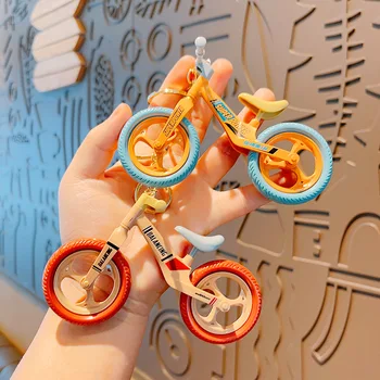 A Diversão criativa Jogável Pode Deslizar em Bicicleta Par de Jóias Chaveiro Pendurado Jóias Presentes